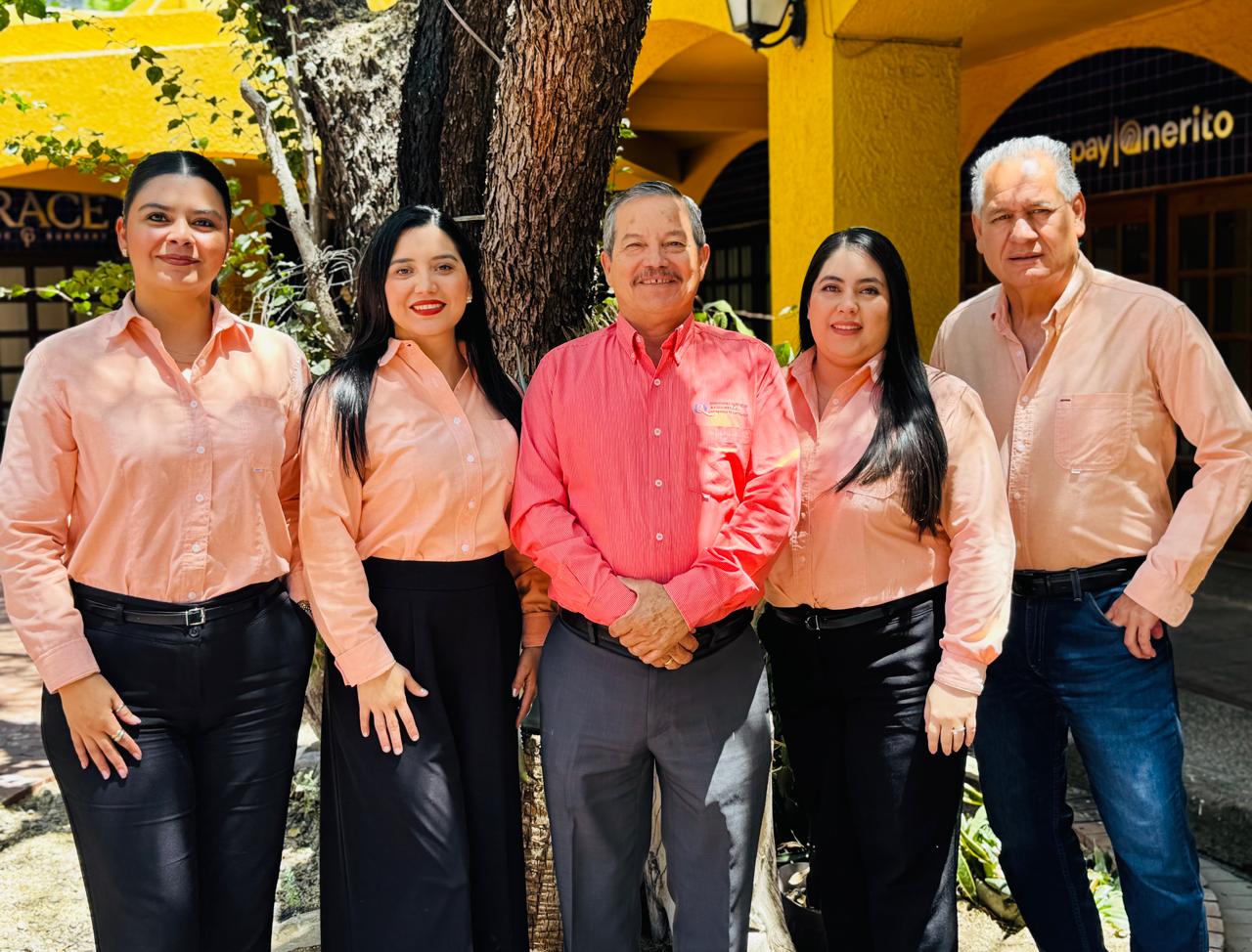 Equipo completo de Rodríguez Quevedo Asesores S.C. en Hermosillo, Sonora